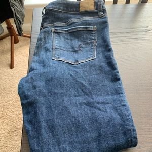 American Eagle Women’s Jeggings.